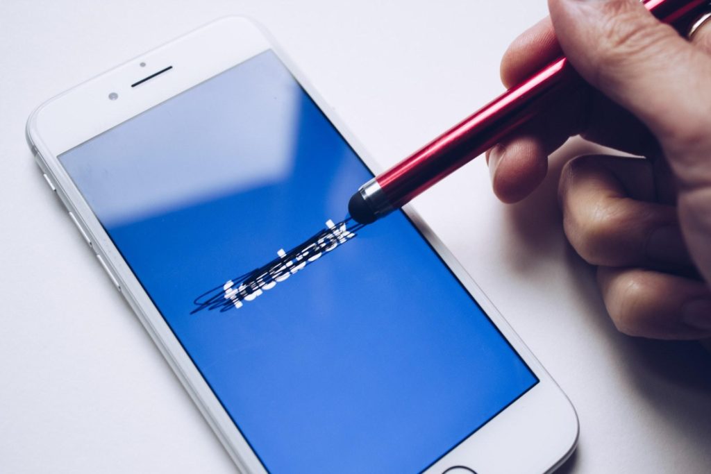 facebook_erased_phone